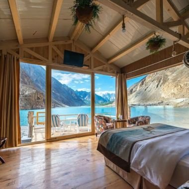 Hunza Premium Couple Tour