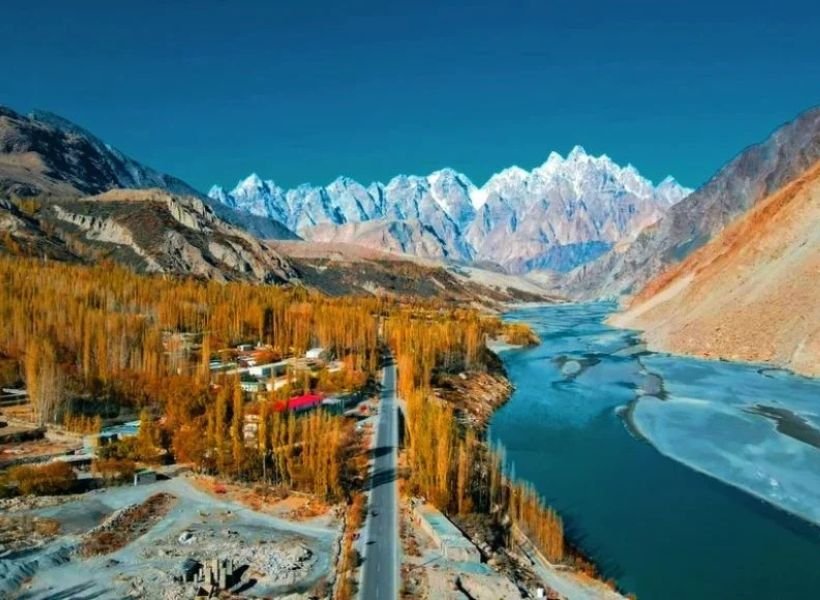 Hunza Family Tour