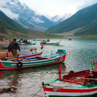 Naran Kaghan Budget Tour
