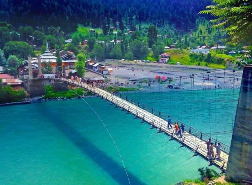 Neelum Valley Budget Tour